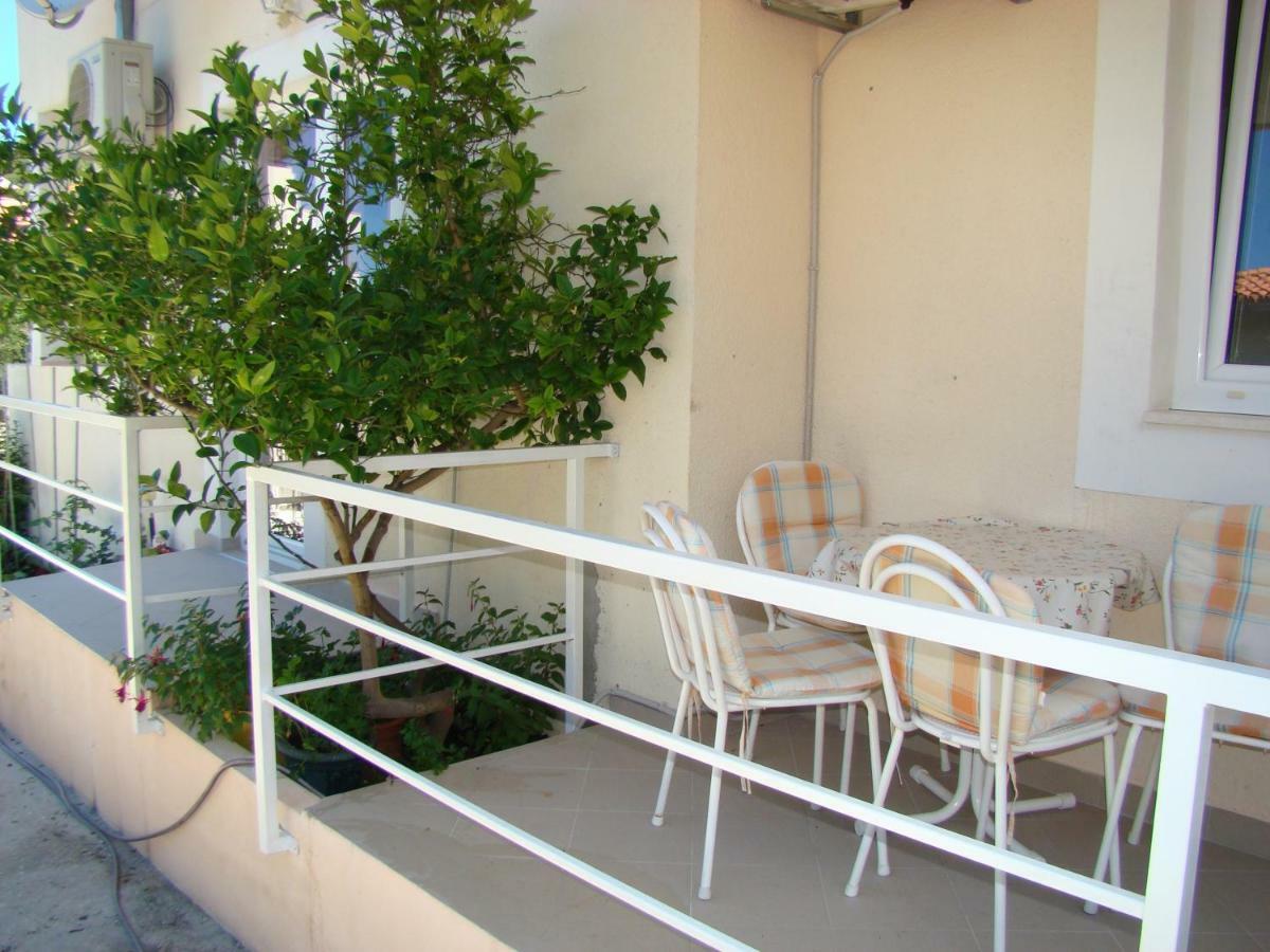 Apartments Ada Тучепи Экстерьер фото